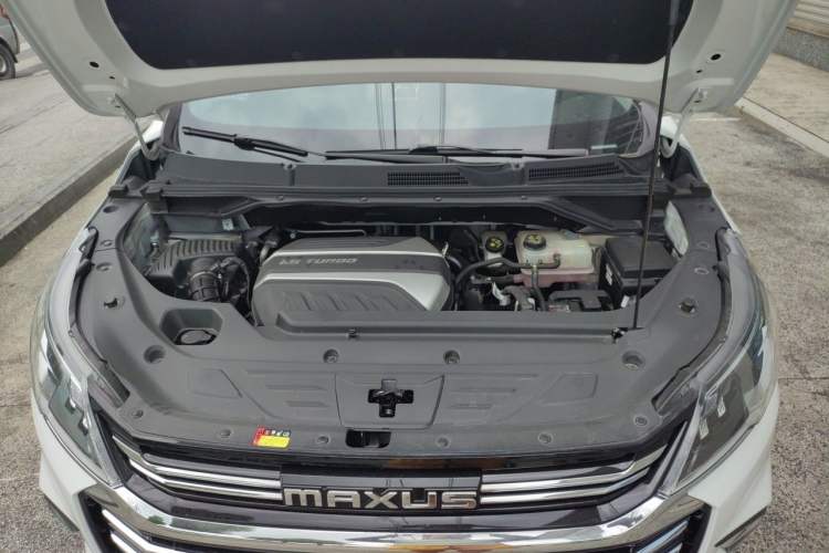 Used SAIC MAXUS G50 2023 1.5T Manual Comfort B Trim Engine Bay