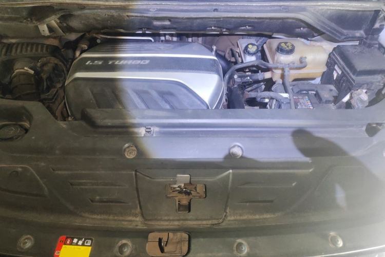 Used SAIC MAXUS G50 2023 1.5T Manual Comfort A Engine Bay