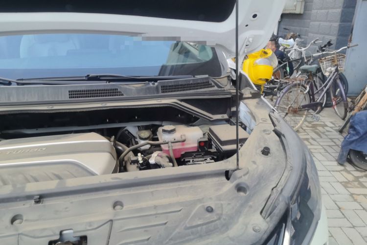 Used SAIC MAXUS G50 2023 PLUS 1.5T Automatic Custom Entry-Level Model Engine Bay Left