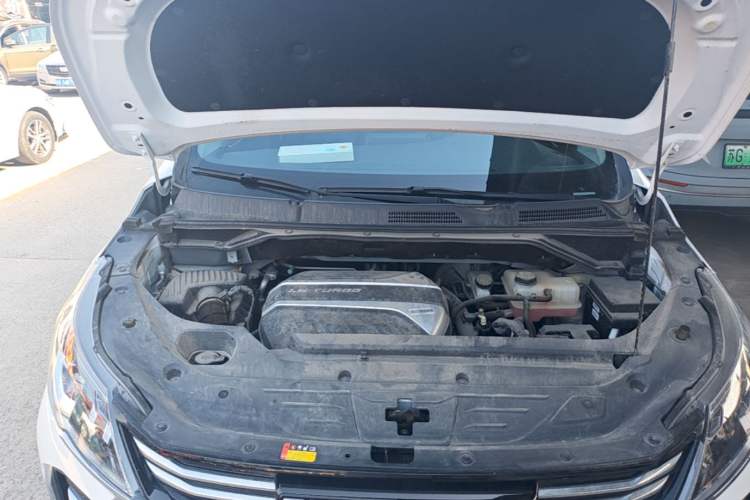 Used SAIC MAXUS G50 2023 PLUS 1.5T Happiness-Recommended Automatic Start Edition Engine Bay