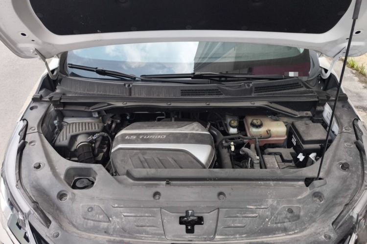 Used SAIC MAXUS G50 2023 PLUS 1.5T Happiness-Recommended Automatic Start Edition Engine Bay