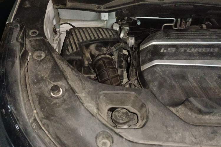 Used SAIC MAXUS G50 2023 PLUS 1.5T Automatic Cruise Version Engine Bay Right