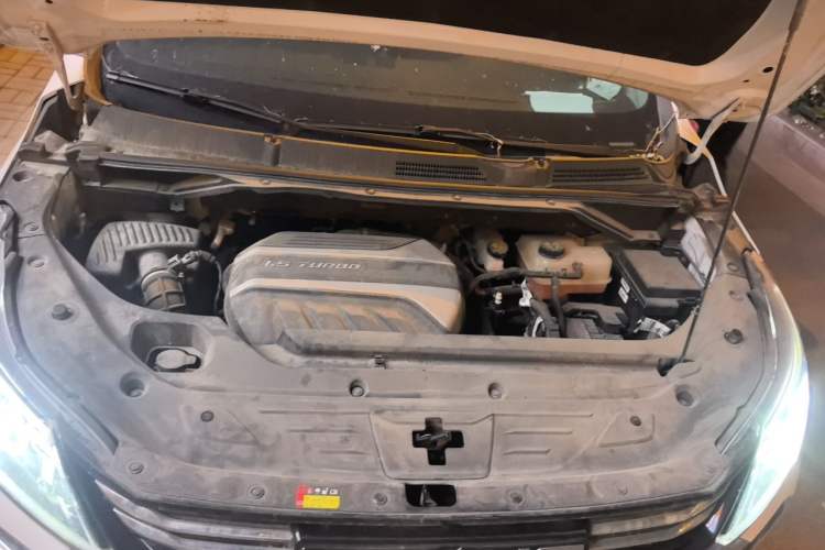 Used SAIC MAXUS G50 2023 PLUS 1.5T Happiness-Recommended Automatic Start Edition Engine Bay