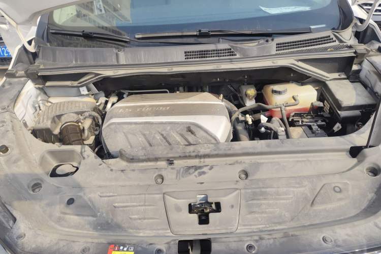 Used SAIC MAXUS G50 2023 PLUS 1.5T Happiness-Recommended Automatic Start Edition Engine Bay