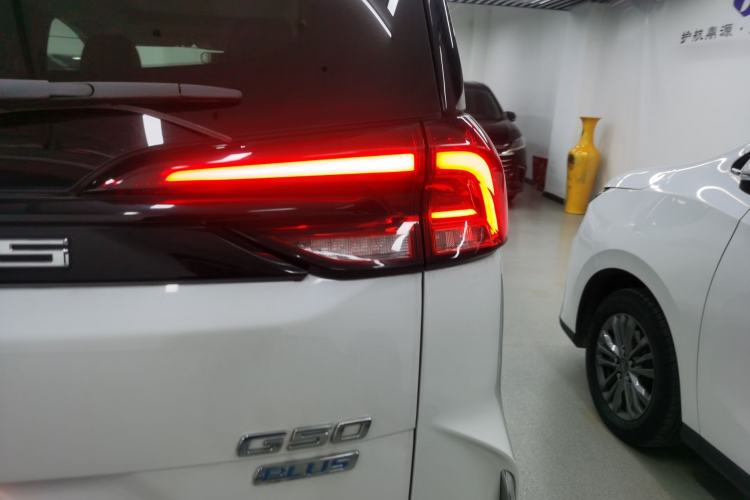 Used SAIC MAXUS G50 2023 PLUS 1.5T Happiness-Recommended Automatic Escort Edition Exterior 3