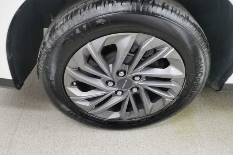 Used SAIC MAXUS G50 2023 PLUS 1.5T Happiness-Recommended Automatic Escort Edition Exterior 5