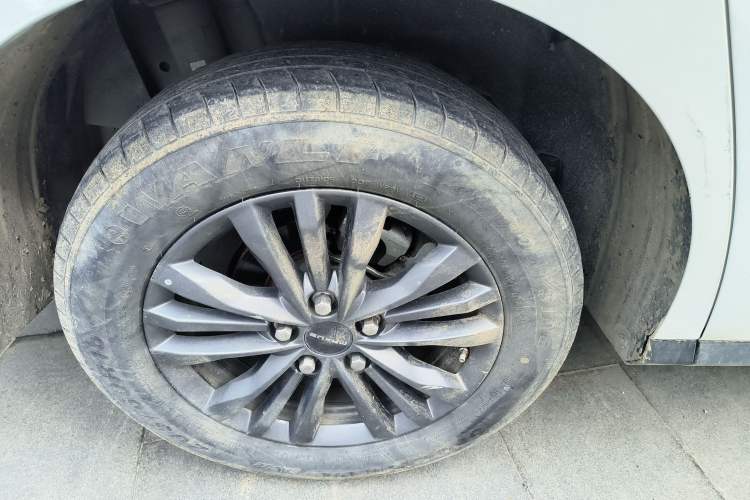 Used SAIC MAXUS G50 2023 PLUS 1.5T Happiness-Recommended Automatic Start Edition Exterior 5