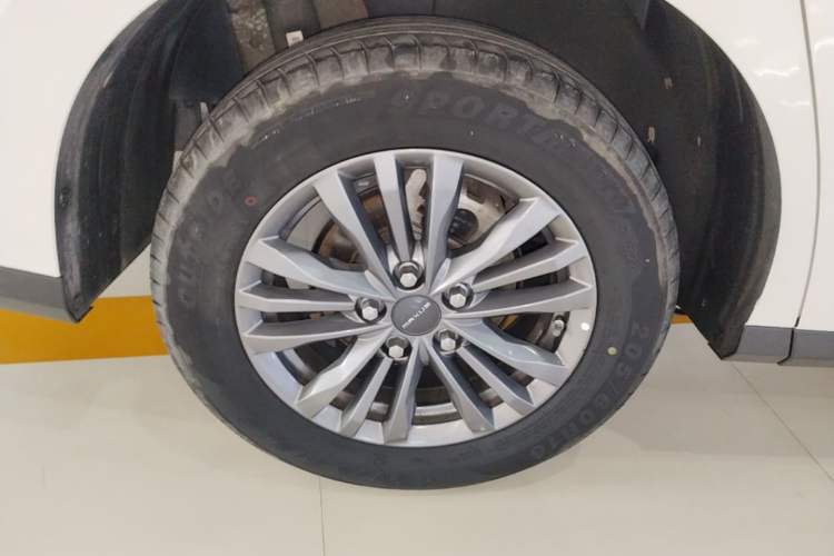 Used SAIC MAXUS G50 2023 PLUS 1.5T Happiness-Recommended Automatic Start Edition Exterior 5