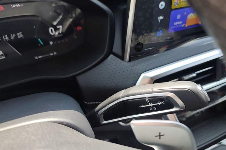 Used SAIC MAXUS G50 2023 PLUS 1.5T Happiness-Recommended Automatic Escort Edition Gear Lever
