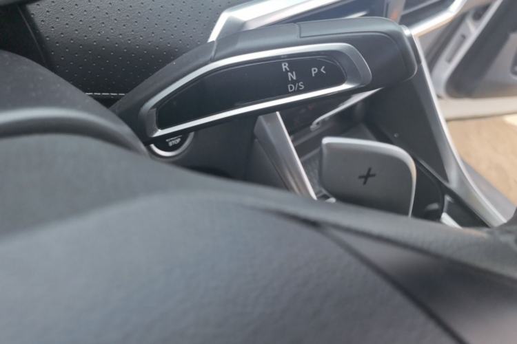 Used SAIC MAXUS G50 2023 PLUS 1.5T Happiness-Recommended Automatic Cruise Version Gear Lever