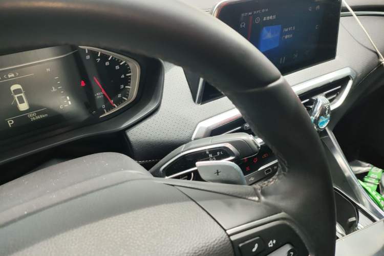 Used SAIC MAXUS G50 2023 PLUS 1.5T Happiness-Recommended Automatic Start Edition Gear Lever