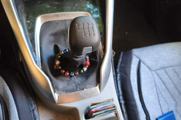 Used SAIC MAXUS G50 2023 1.5T Manual Comfort A Gear Lever
