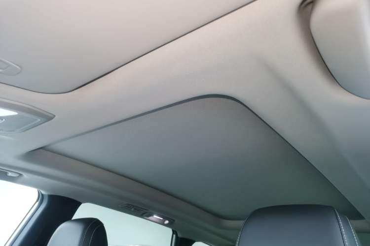 Used SAIC MAXUS G50 2023 PLUS 1.5T Happiness-Recommended Automatic Escort Edition Headliner