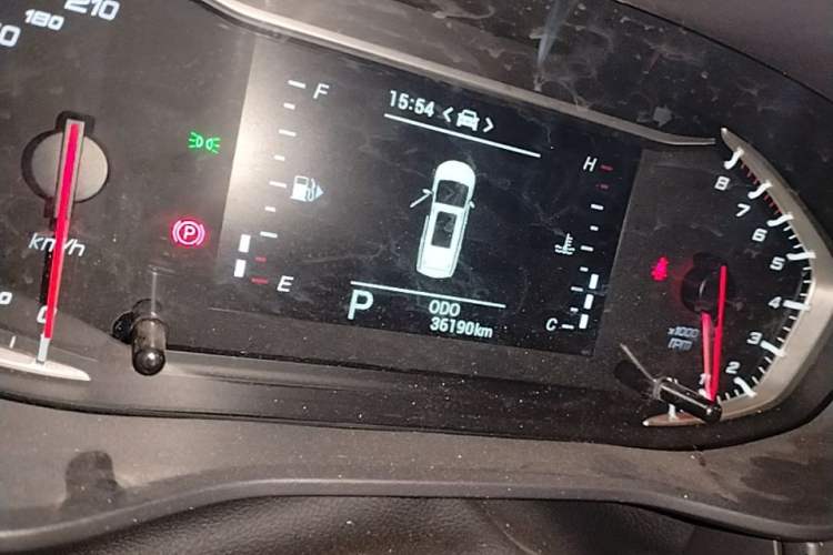 Used SAIC MAXUS G50 2023 PLUS 1.5T Happiness-Recommended Automatic Start Edition Instrument Cluster