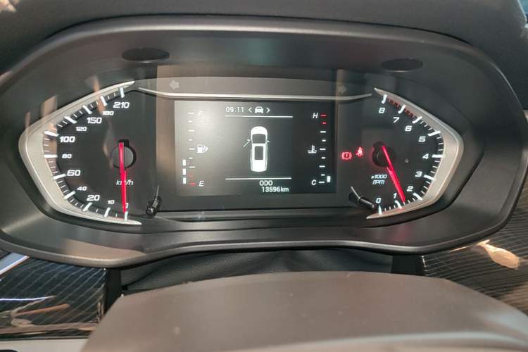 Used SAIC MAXUS G50 2023 1.5T Manual Comfort A Instrument Cluster