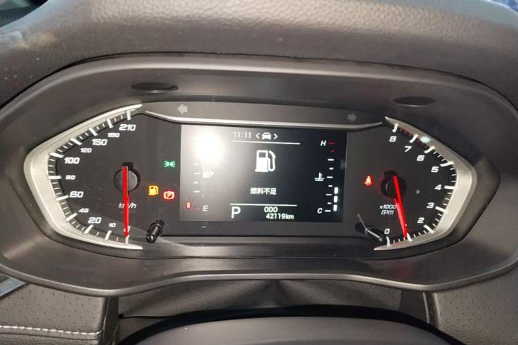 Used SAIC MAXUS G50 2023 PLUS 1.5T Happiness-Recommended Automatic Start Edition Instrument Cluster
