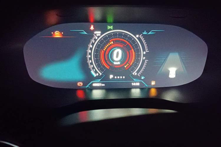 Used SAIC MAXUS G50 2023 PLUS 1.5T Automatic Cruise Version Instrument Cluster