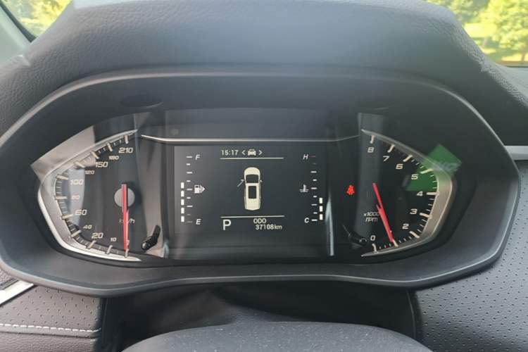 Used SAIC MAXUS G50 2023 PLUS 1.5T Happiness-Recommended Automatic Start Edition Instrument Cluster