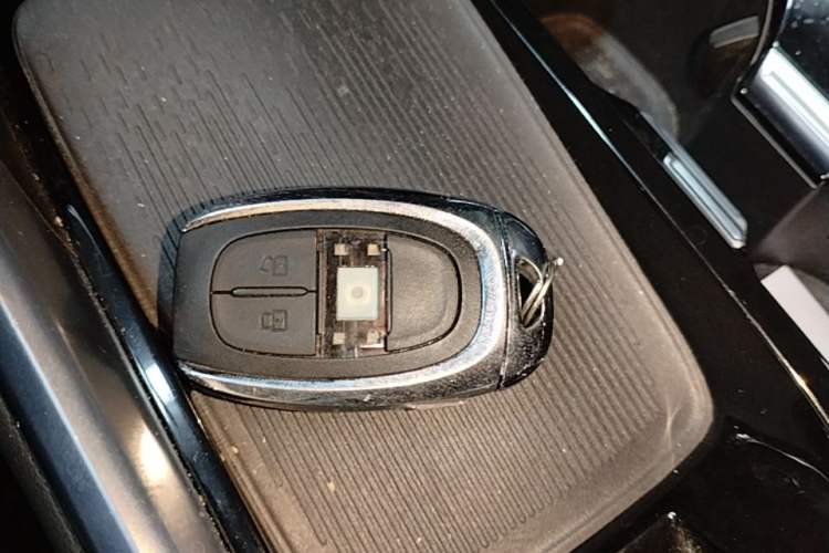Used SAIC MAXUS G50 2023 PLUS 1.5T Happiness-Recommended Automatic Start Edition Interior 1
