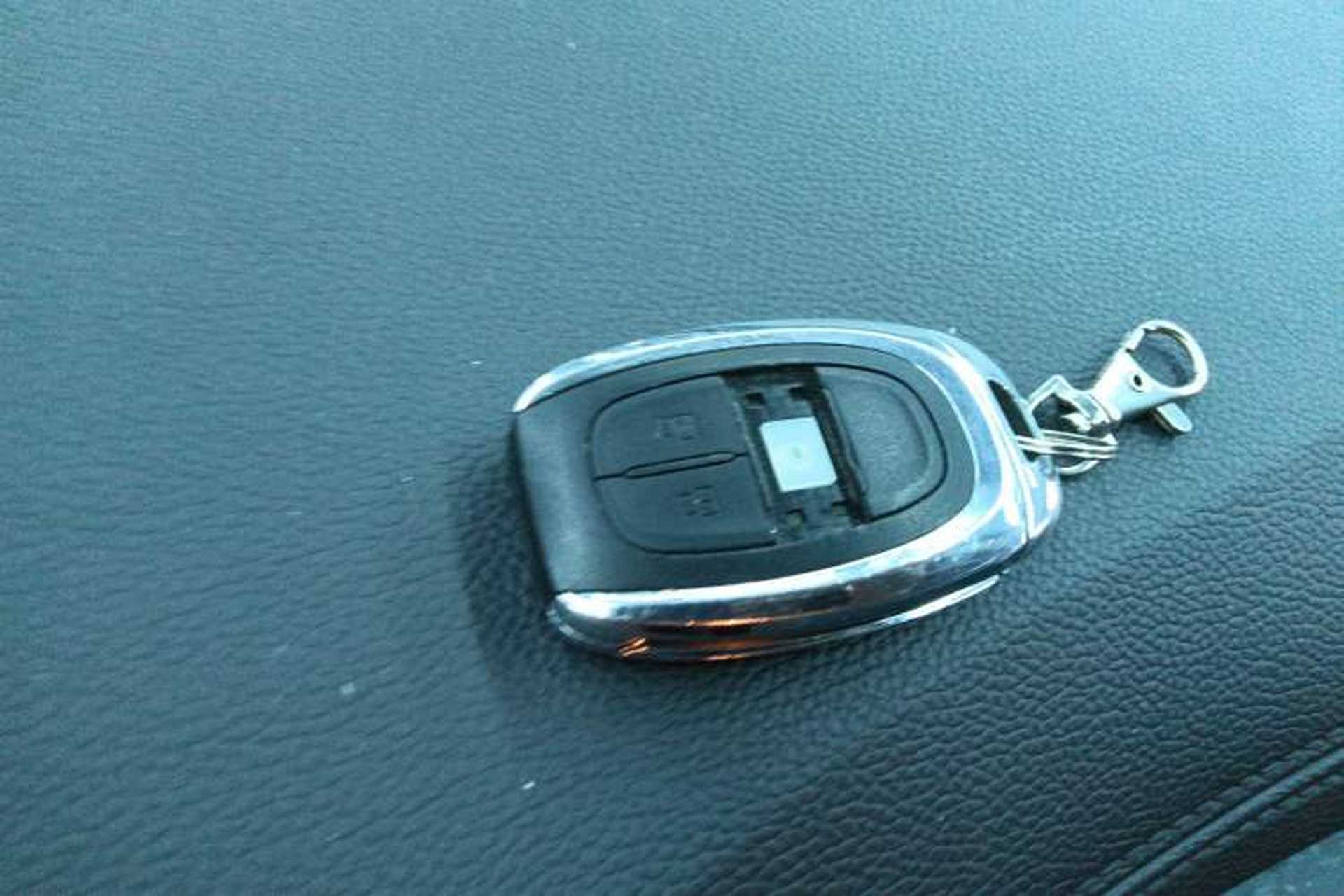 Used SAIC MAXUS G50 2023 PLUS 1.5T Happiness-Recommended Automatic Start Edition Interior 1