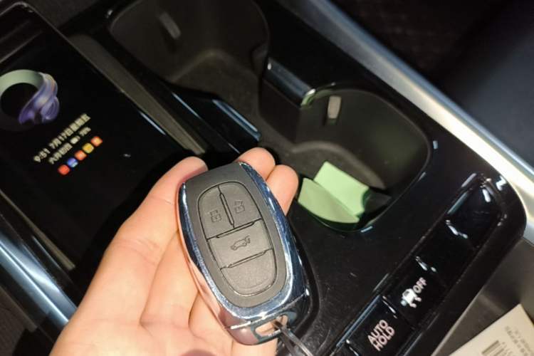 Used SAIC MAXUS G50 2023 PLUS 1.5T Happiness-Recommended Automatic Start Edition Interior 1