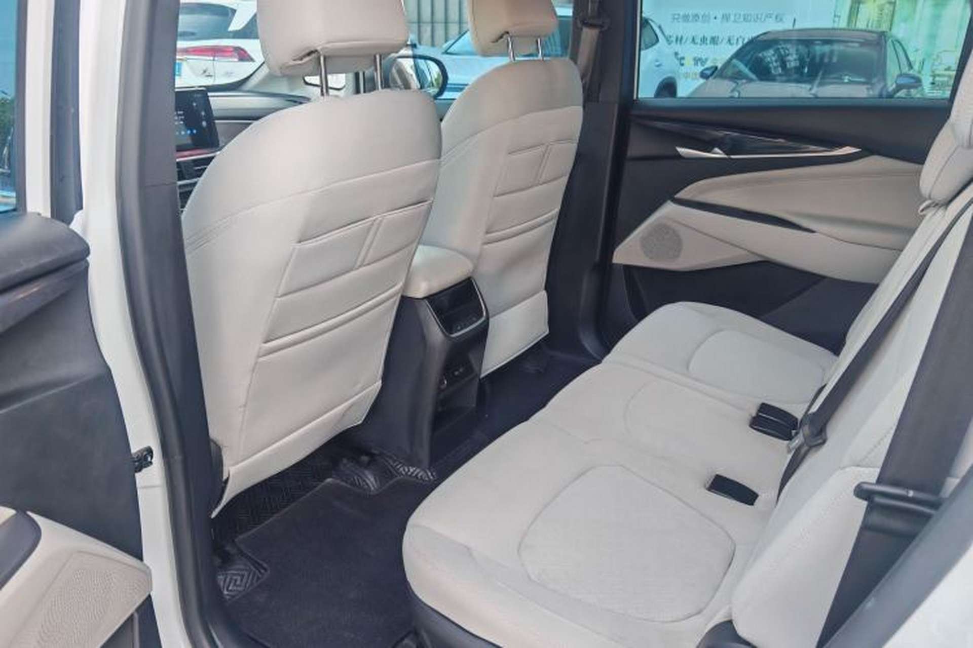 Used SAIC MAXUS G50 2023 1.5T Manual Comfort A Interior 4