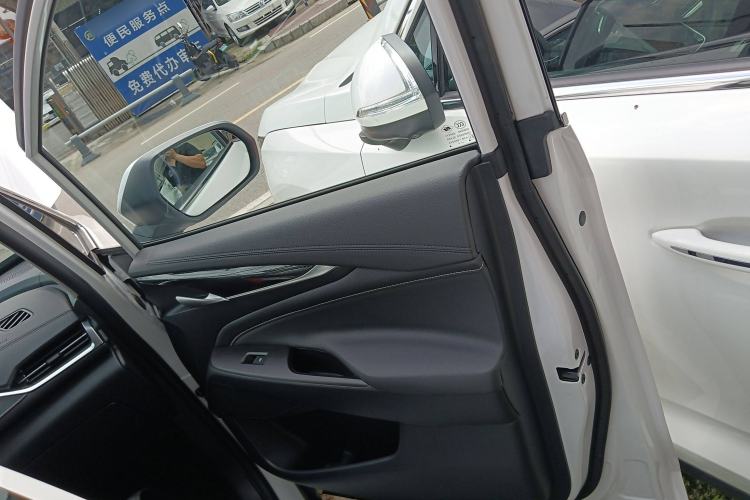 Used SAIC MAXUS G50 2023 PLUS 1.5T Happiness-Recommended Automatic Escort Edition Interior 5