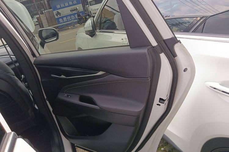 Used SAIC MAXUS G50 2023 PLUS 1.5T Happiness-Recommended Automatic Escort Edition Interior 6