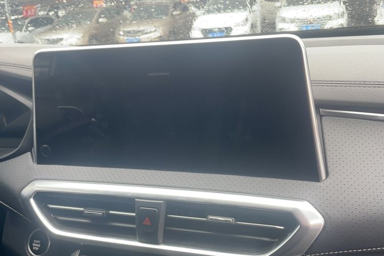 Used SAIC MAXUS G50 2023 PLUS 1.5T Automatic Escort Edition Interior 6