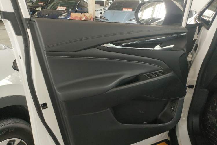 Used SAIC MAXUS G50 2023 PLUS 1.5T Automatic Escort Edition Interior 7