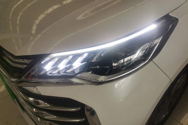 Used SAIC MAXUS G50 2023 PLUS 1.5T Automatic Escort Edition Left Front Headlight