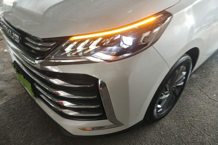 Used SAIC MAXUS G50 2023 PLUS 1.5T Happiness-Recommended Automatic Escort Edition Left Front Headlight
