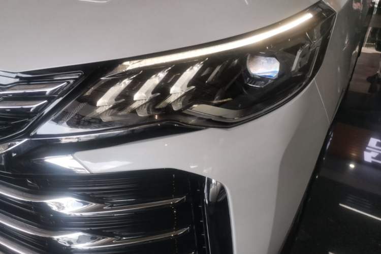 Used SAIC MAXUS G50 2023 PLUS 1.5T Automatic Cruise Version Left Front Headlight