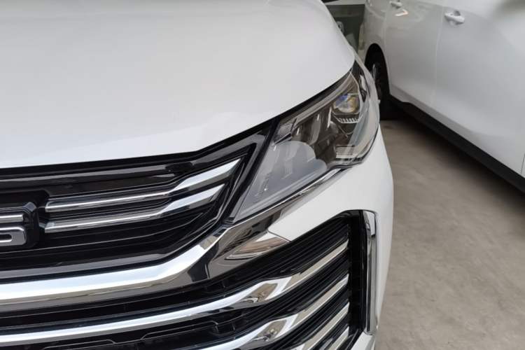Used SAIC MAXUS G50 2023 PLUS 1.5T Happiness-Recommended Automatic Start Edition Left Front Headlight