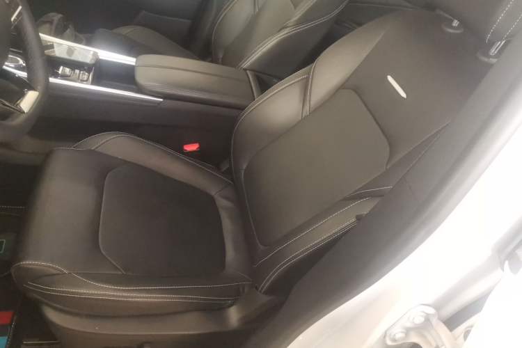 Used SAIC MAXUS G50 2023 PLUS 1.5T Automatic Escort Edition Left Front Seat