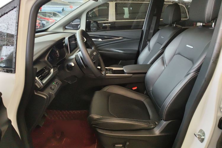 Used SAIC MAXUS G50 2023 PLUS 1.5T Happiness-Recommended Automatic Start Edition Left Front Seat