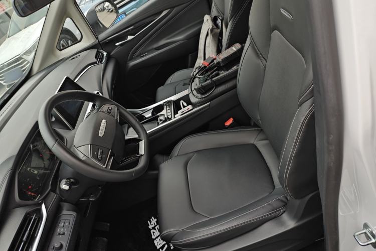 Used SAIC MAXUS G50 2023 PLUS 1.5T Happiness-Recommended Automatic Start Edition Left Front Seat