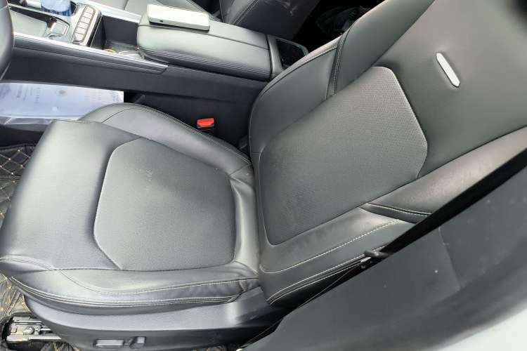 Used SAIC MAXUS G50 2023 PLUS 1.5T Happiness-Recommended Automatic Start Edition Left Front Seat