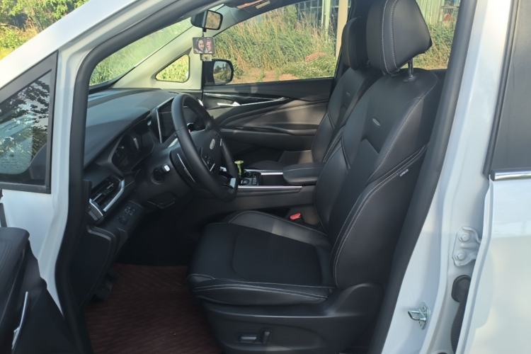 Used SAIC MAXUS G50 2023 PLUS 1.5T Happiness-Recommended Automatic Start Edition Left Front Seat