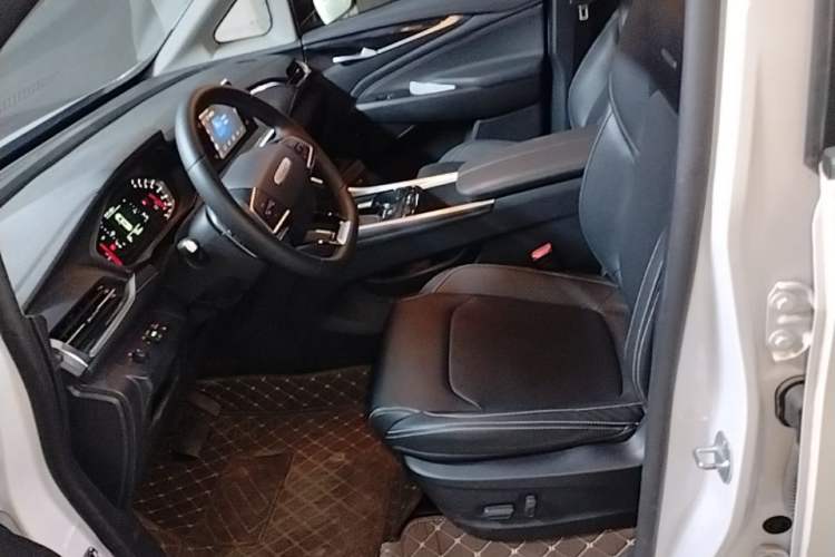 Used SAIC MAXUS G50 2023 PLUS 1.5T Happiness-Recommended Automatic Start Edition Left Front Seat