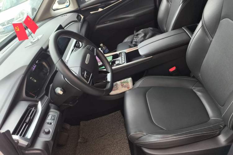 Used SAIC MAXUS G50 2023 PLUS 1.5T Happiness-Recommended Automatic Start Edition Left Front Seat