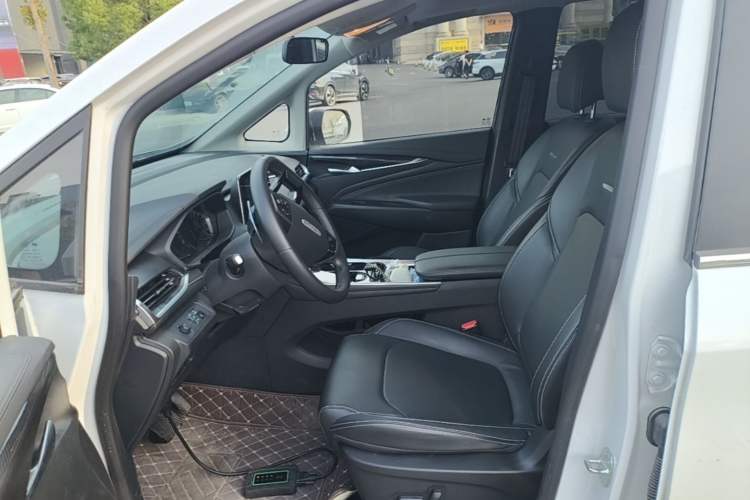 Used SAIC MAXUS G50 2023 PLUS 1.5T Happiness-Recommended Automatic Start Edition Left Front Seat