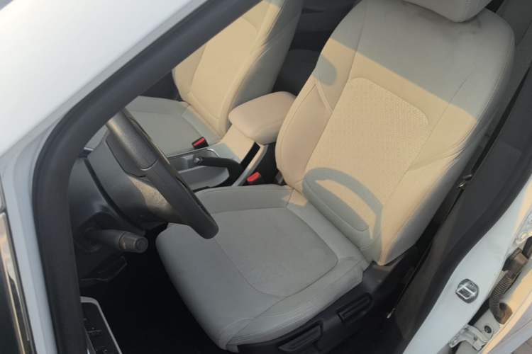 Used SAIC MAXUS G50 2023 1.5T Manual Comfort A Left Front Seat