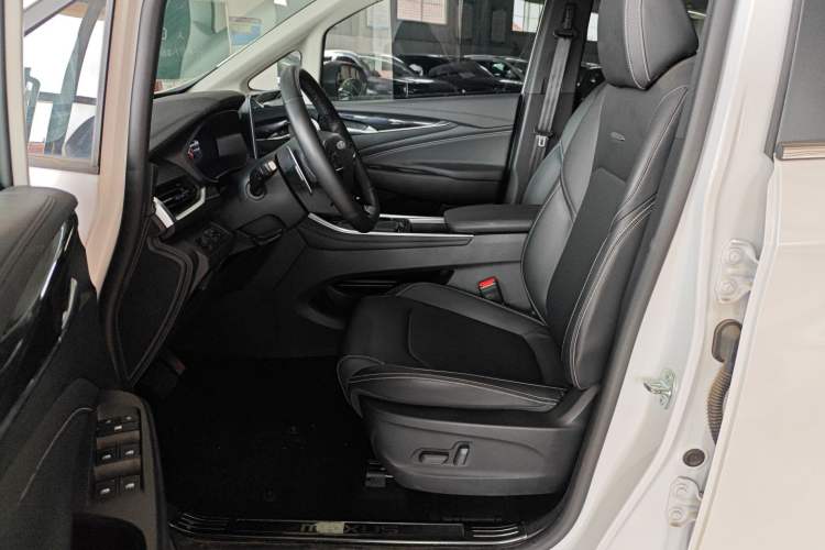 Used SAIC MAXUS G50 2023 PLUS 1.5T Automatic Cruise Version Left Front Seat