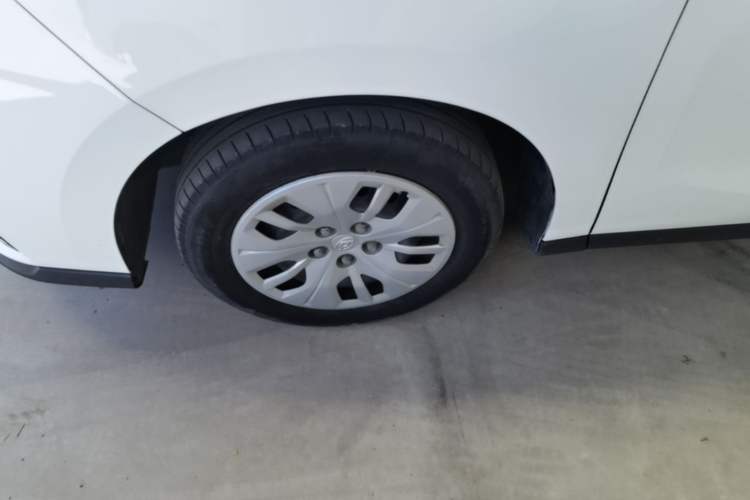 Used SAIC MAXUS G50 2023 1.5T Manual Comfort A Left Front Wheel Hub