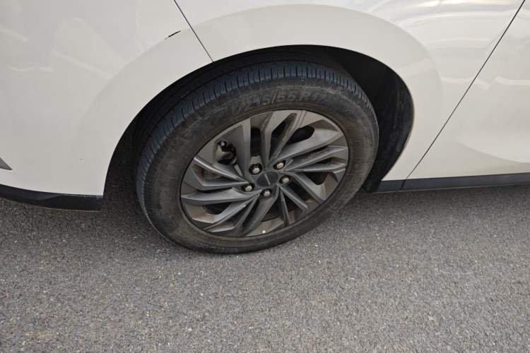 Used SAIC MAXUS G50 2023 PLUS 1.5T Happiness-Recommended Automatic Cruise Version Left Front Wheel Hub