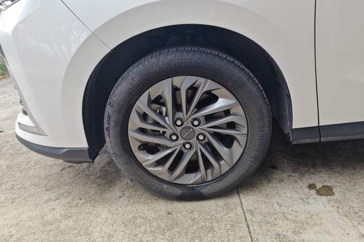 Used SAIC MAXUS G50 2023 PLUS 1.5T Automatic Cruise Version Left Front Wheel Hub