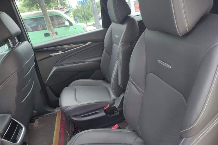 Used SAIC MAXUS G50 2023 1.5T Manual Comfort B Trim Left Rear Seat