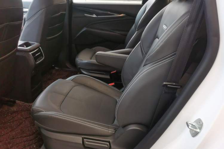 Used SAIC MAXUS G50 2023 PLUS 1.5T Happiness-Recommended Automatic Start Edition Left Rear Seat