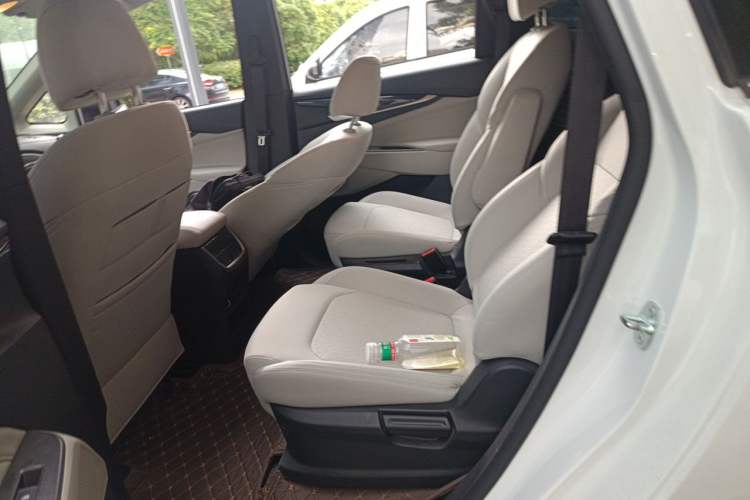 Used SAIC MAXUS G50 2023 1.5T Manual Comfort A Left Rear Seat